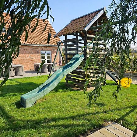 'T Hooghe Licht Bed & Breakfast ゾンネベーケ エクステリア 写真